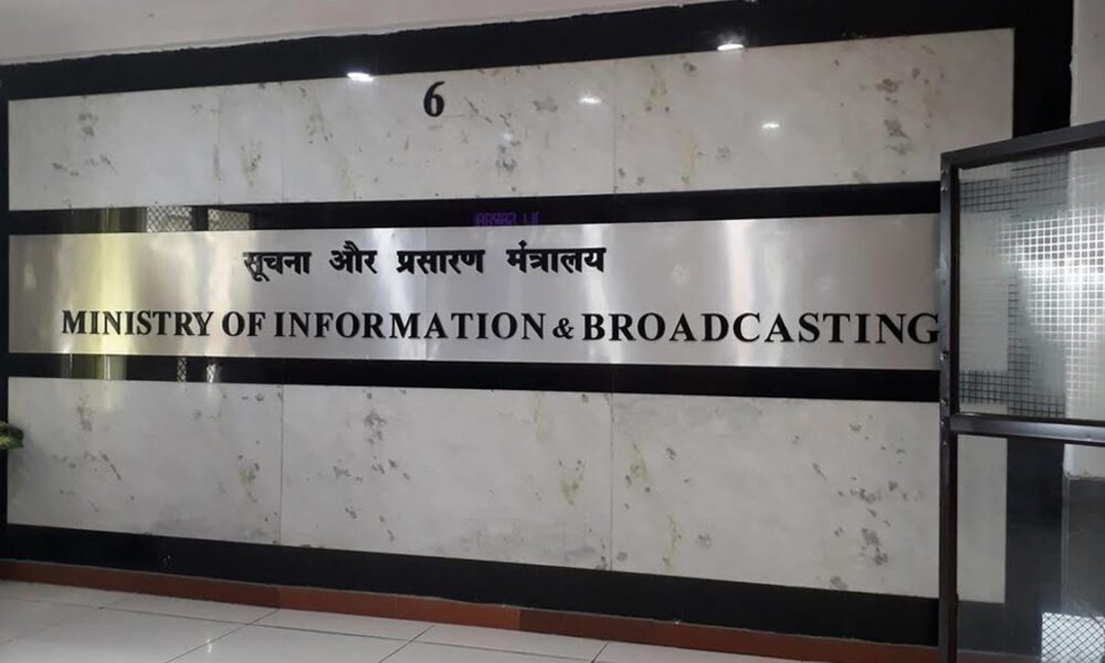 digital-radio,-d2m-tech-set-to-reshape-broadcasting-and-public-messaging