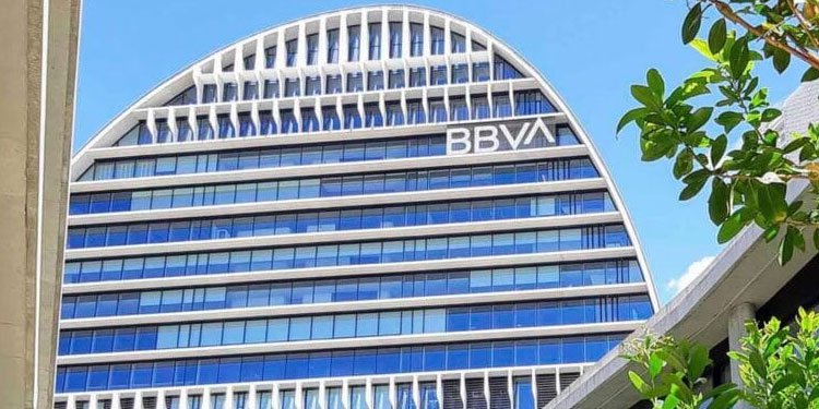 iberdrola,-bbva-and-santander-launch-e150m-blockchain-loan